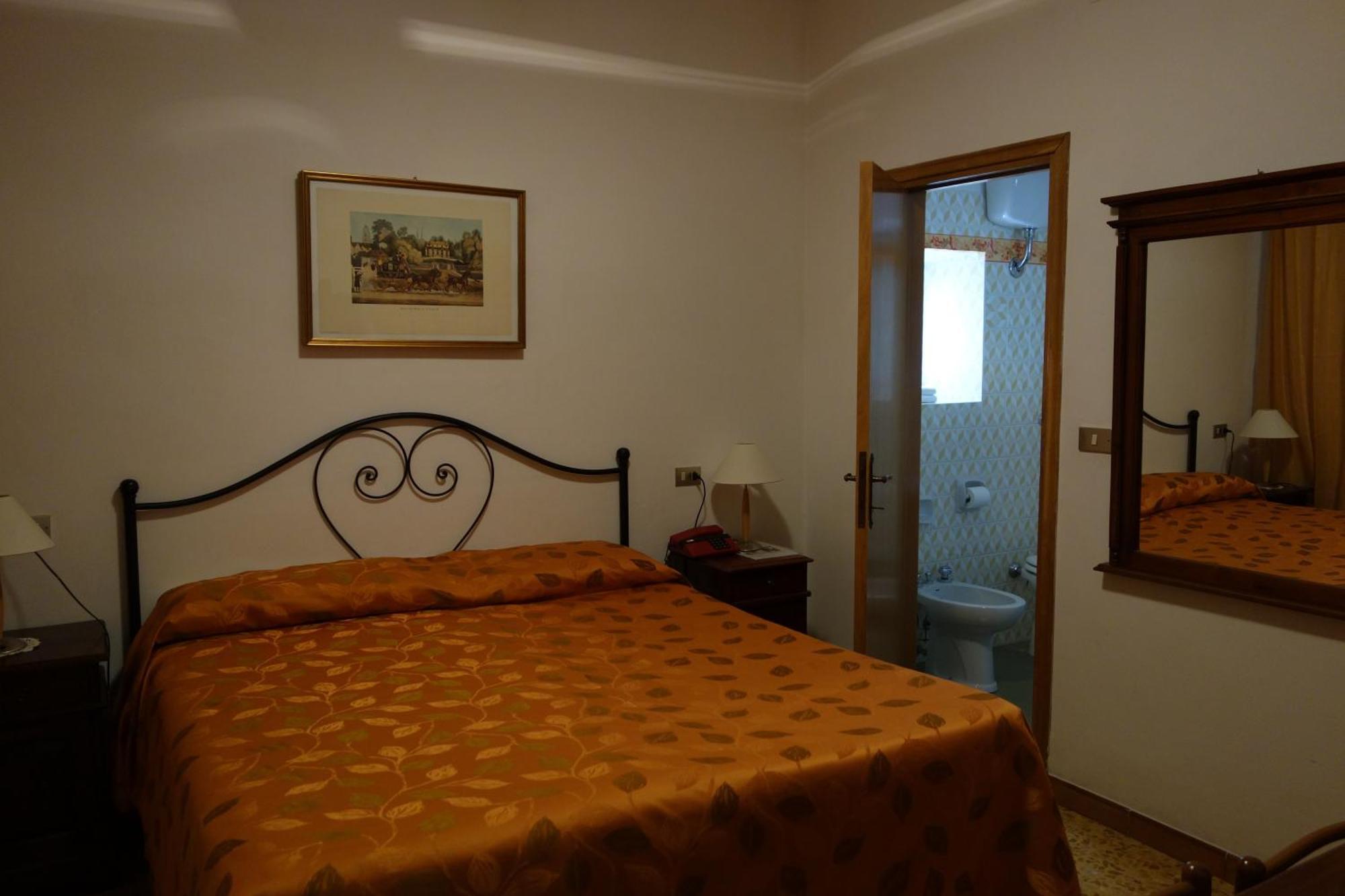 Hotel Roma Scanno Esterno foto