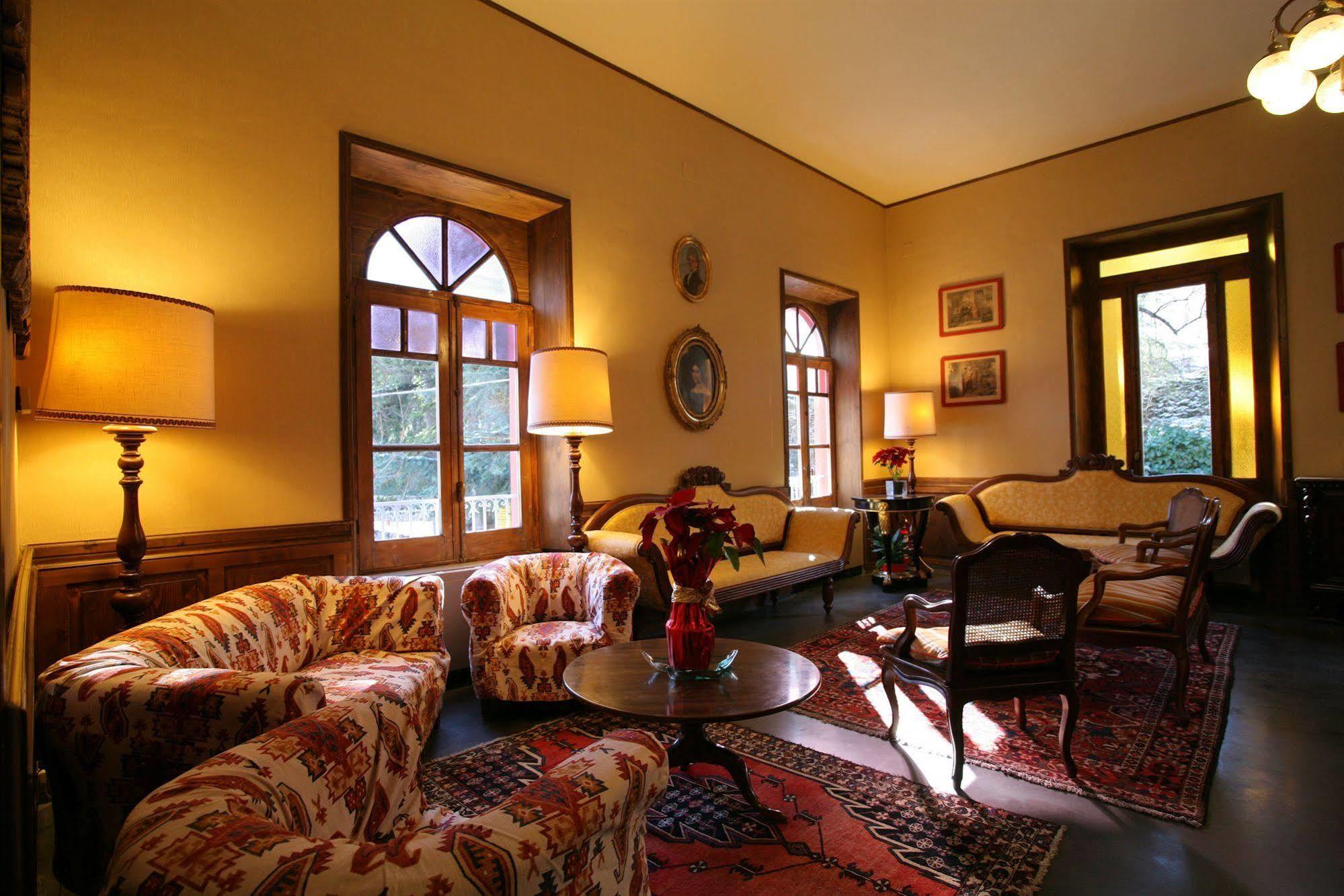 Hotel Roma Scanno Esterno foto