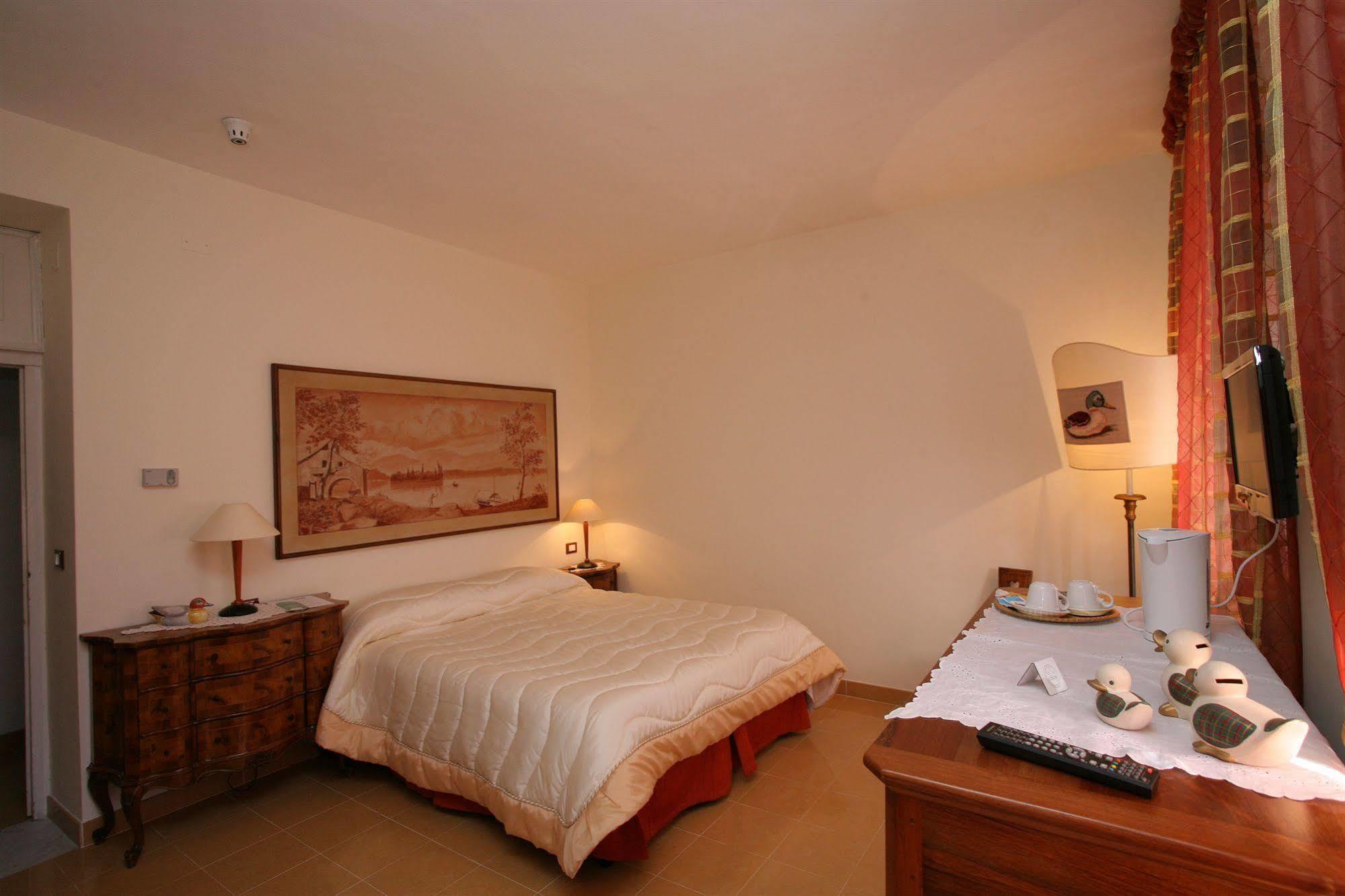 Hotel Roma Scanno Esterno foto